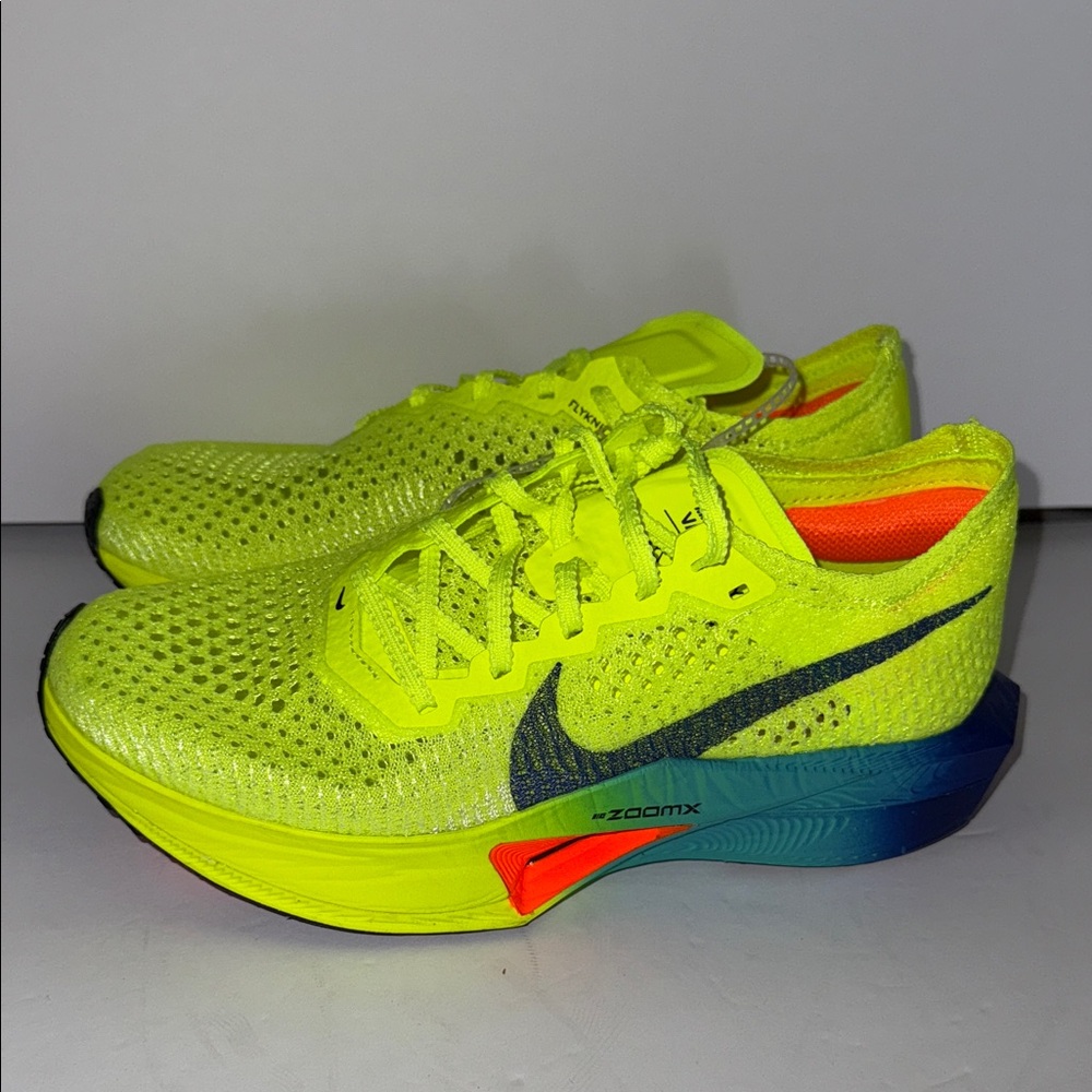 Nike ZoomX Vaporfly 3 DV4130-700 Women’s Volt/Scream Green/Black Sneakers Size 7 - Picture 3 of 9